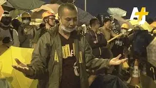 Occupy Central Founders Surrender But Hong Kong Protesters Won't