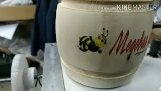 Принтер для печати на бочках для мёда.