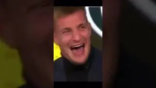 Gronk Explains How He Avoided Being Traded To The Lions 🤣 #Gronk