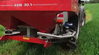 Setting up Kuhn Fertiliser spreader