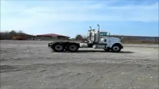 2005 Freightliner FLD120SD semi truck for sale | sold at auction March 27, 2012