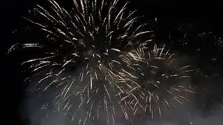 ‎ اجواء الاحتفال بالعيد الوطني الفرنسي 14 juillet 🎻🎸🎺🎷🥁
