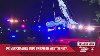 Driver crashes into bridge in West Seneca