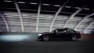 BMW 7 Series - Sky Lounge