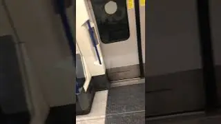 Northern Line 1995 Stock: Nine Elms to Kennington 20/09/2021