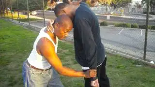 HEAD BUTT, RIDGEHAND GROIN, JUMP BACK KICK.MOV