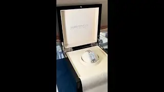 Harry Winston Avenue Watch at Replacements.com