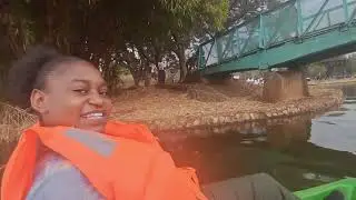 TOOK WIFEY BOAT RIDING IN UHURU PARK🤣🤣🤣🤣