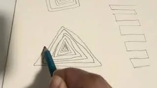 simple illusion overlapping triangles 🔼