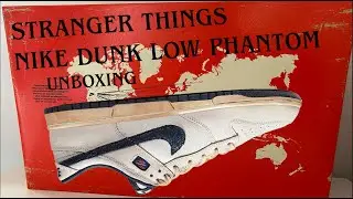 Toys in the Bedroom - Stranger Things Nike Dunk Low Phantom Unboxing - #Netflix #Sneakers #Unboxing