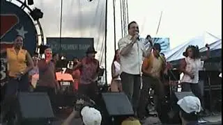 Gilberto Santarrosa -Vuela la Paloma-Dia Nacional de la Salsa