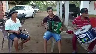 Forró de 8 baixos com Galeguinho do forró