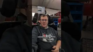 Гоночное сиденье настолько удобное, что в нём можно даже вздремнуть #carguy #cars #fastcars #clas...