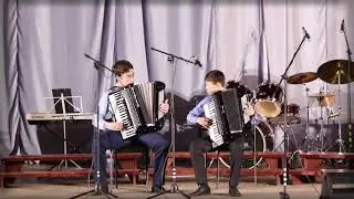Дуэт аккордеонистов. Выступление 12 апреля 2019 года.