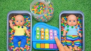 Oddly Satisfying Piano ASMR with Colorful Candy Bath