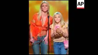 Stars react to Jamie Lynn Spears having a baby
