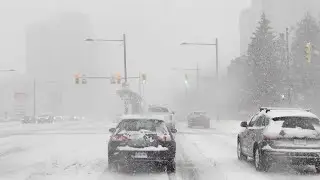 Heavy Snow Storm in Toronto Canada - Driving on Messy Roads