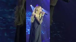 Marta Sánchez - La Gata Bajo La Lluvia (En Vivo, La Maraka)