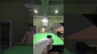 Snooker with friend #universitylife #students #uet