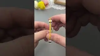 Use cotton swabs and rubber bands to make simple and fun toys #diy