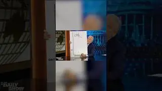 Trump when asked if he should uphold the Constitution: 🤷&zwj;♂️🤷&zwj;♂️🤷&zwj;♂️