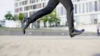 ALTID ET SKRIDT FORAN MED LLOYD X-MOTION