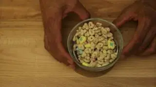 Food Review: Lucky Charms - General Millls