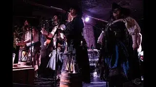 Capt'n Tor & Naer Do Well Cads Pirate Invasion 2018 Kingston Pirate Pubcrawl - Cameron's Stomp