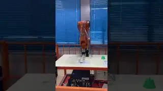 Solving Tower of Hanoi problem using KUKA Robot - Linear Movement Type
