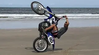 RALEI A TRASEIRA DA YZ NA PRAIA!