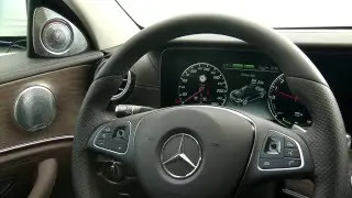 Mercedes-Benz E 350 e EXCLUSIVE - Interior Design | AutoMotoTV