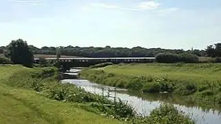 K&ES Railway   Passing Newenden
