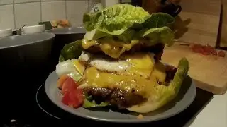 How to make a Low Carb Burger &ndash; Very Tasty! Recipe - KetoKookin