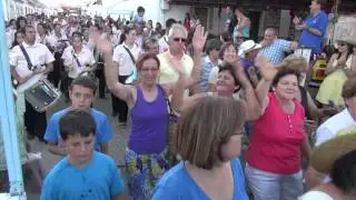 Feria 2012 El Campillo saliendo de los toros.wmv