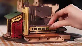 ROKR Christmas Dream Gift Factory Wooden Music Box EAB01