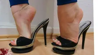 Absolutely stunning collection of platform high heel mule sandals for ladies #platformmules #mules.