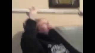 Epic Weight Lifting Fail