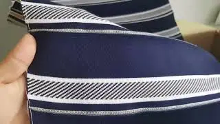 Jacquard collar knitted by flat knitting machine