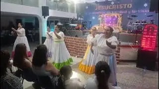 Especial de Navidad Unido / Culto de Navidad 2025 percepción lateral 