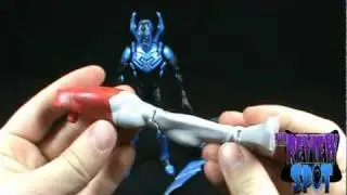 Toy Spot - DC Universe Wave 13 Modern Blue Beetle figure