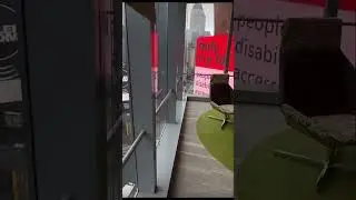 Microsoft Office in New York City (Time Square) - A Day Of Life of A Software Engineer