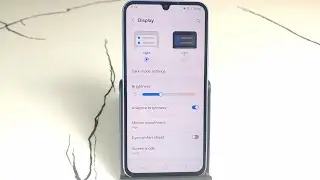 how to turn on adaptive brightness on samsung galaxy a35 5g