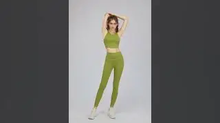 This green yoga set is 🔥 Hidden pocket + high waisted support