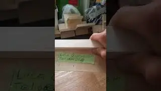 Ik heb zelf vogelvoederplank in elkaar geschroefd