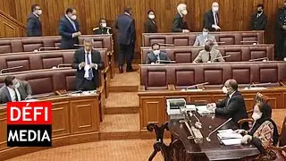 Walk out de l&rsquo;opposition face au refus du PM de d&eacute;battre de la crise sanitaire