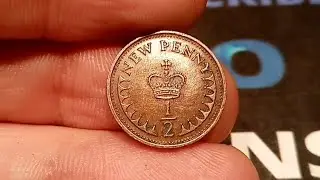 UK 1/2 NEW PENNY Coin VALUE - Queen Elizabeth II 1974 1/2 New Penny WORTH?