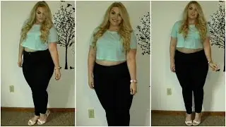 The Curvy Diaries: Crop Top & High-Waisted Jeans Plus-Size OOTD