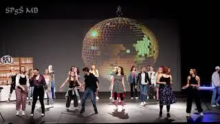 Děti r&aacute;je 2024 - Muzik&aacute;l z Karmelsk&eacute; středn&iacute; 8