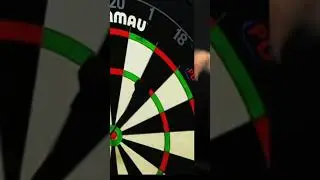 Gary Anderson hits 3 bullesye against Micheal smith in final #shorts #viral #trending #darts