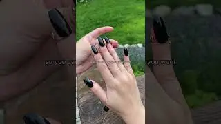 These are perfect if you&rsquo;re running late for an event and want to have pretty nails 💅🏻💍 #pressons